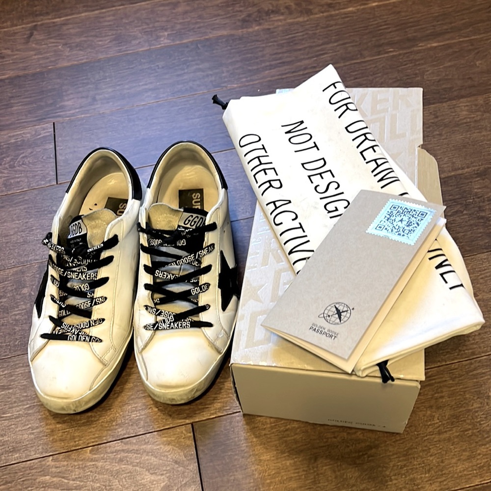 Golden Goose- super star low top sneaker size 39